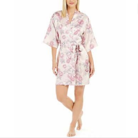 Flora Nikrooz Brenna Matte Satin Wrap Robe - Picture 2 of 8